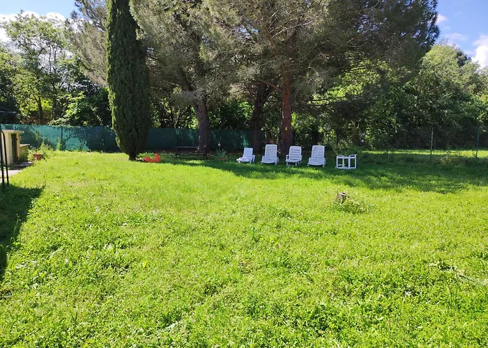 Climatisee Avec Grand Jardin, Animaux Admis - Fr-1-776-138